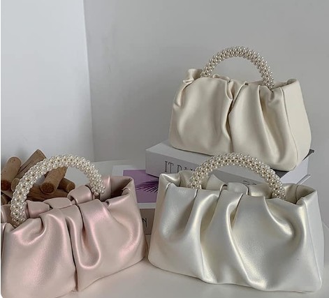 Bag Women's 2025 New Arrival Fashionable Round Pearl Handbag Pleated Cloud Bag Niche Elegant Shoulder Crossbody Bag